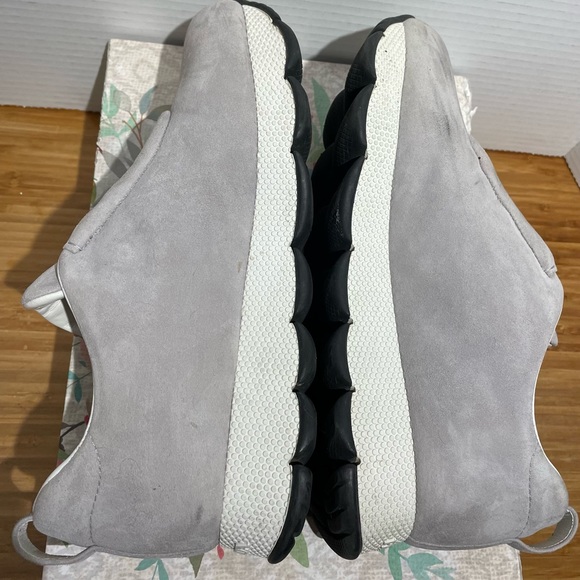 Authentic Prada slipper sneakers in soft grey suede - Picture 7 of 13